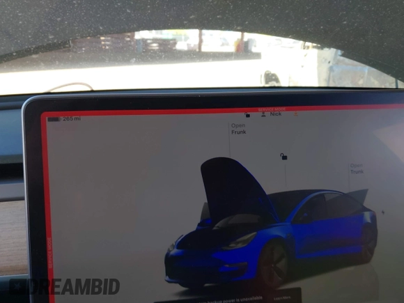 2022 Tesla Model 3 Long Range z VIN 5YJ3E1EB5NF205806, wystawiony jako IAAI lot #42063489 z przebiegiem 63 307 mil mil oraz . Historia ofert i sprzedaży dostępna na DreamBid. Obrazek 17.