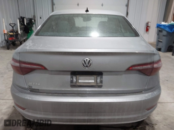 2020 Volkswagen Jetta SEL z VIN 3VWE57BU0LM087350, wystawiony jako IAAI lot #41581637 z przebiegiem 60 528 mil mil oraz . Historia ofert i sprzedaży dostępna na DreamBid. Obrazek 16.