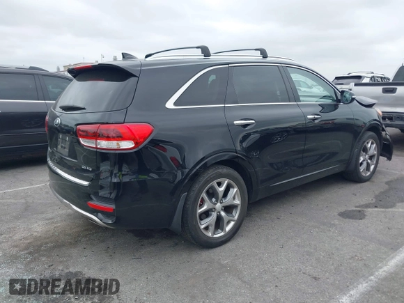 2017 Kia Sorento SX with VIN 5XYPK4A58HG322661, listed as a IAAI auction lot 42195134 with 46,821 mi miles and . Bid and sale history available at DreamBid. Image 4.