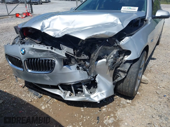 2014 BMW 5 Series 535i z VIN WBA5B1C58ED481996, wystawiony jako IAAI lot #42260808 z przebiegiem 112 539 mil mil oraz . Historia ofert i sprzedaży dostępna na DreamBid. Obrazek 6.