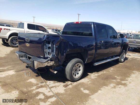 2009 Chevrolet Silverado 1500 LTZ with VIN 3GCEK33329G212804, listed as a Copart auction lot 46704645 with 158,325 mi miles and Salvage Title. Bid and sale history available at carsss.com. Image 3.