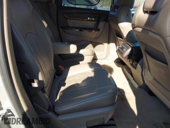 2013 GMC Acadia Denali with VIN 1GKKVTKD9DJ127376, listed as a IAAI auction lot 41876105 with 185,495 mi miles. Bid and sale history available at carsss.com. Image 8.