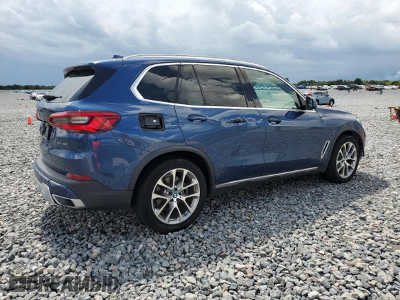 2019 BMW X5 xDrive40i with VIN 5UXCR6C53KLL63986, listed as a Copart auction lot 60786055 with 72,241 mi miles and Salvage title. Bid and sale history available at DreamBid. Image 3.
