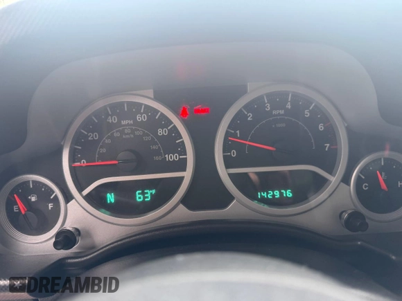 2007 Jeep Wrangler Rubicon с VIN 1J4GA64127L170574, выставлен на аукционе Copart как лот 60906965 с пробегом 142 976 миль миль и Чистый • Clean title. История ставок и продаж доступна на DreamBid. Изображение 8.