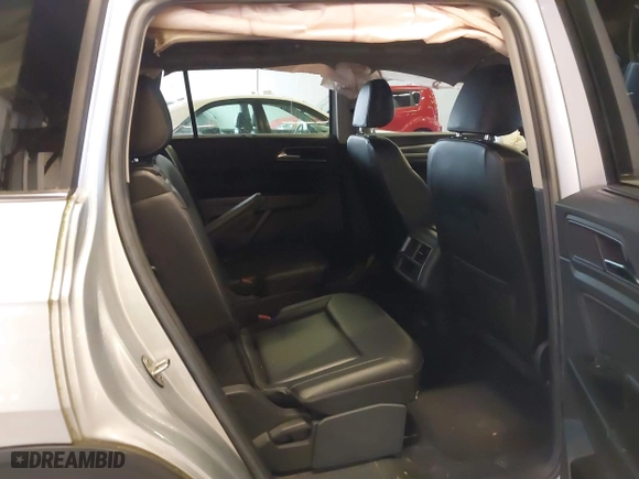 2018 Volkswagen Atlas 3.6L V6 SEL with VIN 1V2MR2CA5JC524122, listed as a IAAI auction lot 41805968 with 45,876 mi miles. Bid and sale history available at carsss.com. Image 8.