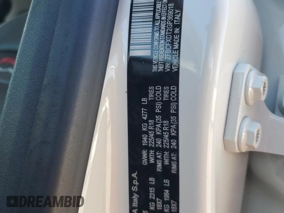 2016 FIAT 500X Lounge with VIN ZFBCFXDT2GP369018, listed as a Copart auction lot 53083195 with 33,226 mi miles and Salvage Title. Bid and sale history available at carsss.com. Image 13.