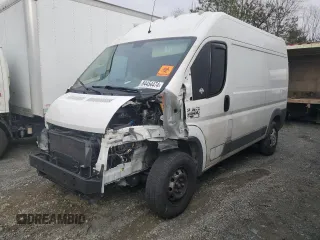 2018 Ram ProMaster Cargo with VIN 3C6TRVCG5JE139212, listed as a Copart auction lot 84454474 with 128,267 mi miles and Salvage Title. Bid and sale history available at DreamBid. Image 1.