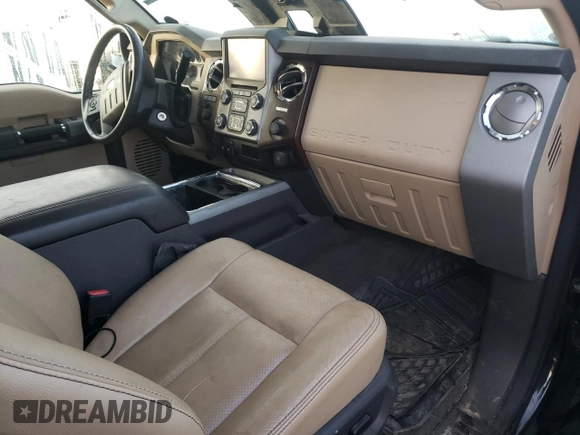 2013 Ford F-250 XL with VIN 1FT7X2BT5DEB44617, listed as a Copart auction lot 72566734 with 117,798 mi miles and Clean Title. Bid and sale history available at DreamBid. Image 8.