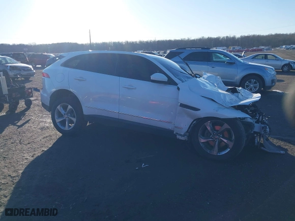 2018 Jaguar F-PACE 25t Premium with VIN SADCJ2FX2JA249006, listed as a IAAI auction lot 41416304 with 88,566 mi miles. Bid and sale history available at carsss.com. Image 13.