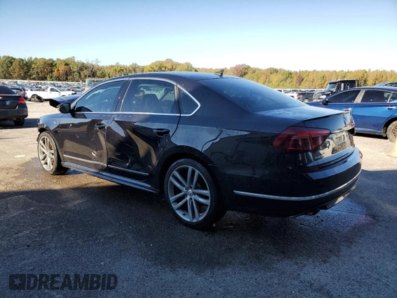 2019 Volkswagen Passat SE R-Line z VIN 1VWMA7A35KC013535, wystawiony jako Copart lot #80677504 z przebiegiem 88 376 mil mil oraz Szkoda całkowita • Salvage title. Historia ofert i sprzedaży dostępna na DreamBid. Obrazek 2.