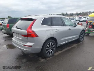 2023 Volvo XC60 Plus Bright Theme with VIN YV4L12RN9P1375763, listed as a IAAI auction lot 41868161 with 34,776 mi miles. Bid and sale history available at carsss.com. Image 4.