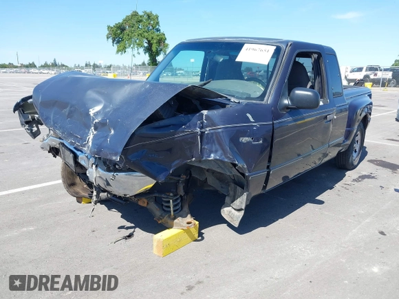 2000 Ford Ranger XL with VIN 1FTYR14V4YPB92188, listed as a IAAI auction lot 41967651 with 297,603 mi miles. Bid and sale history available at carsss.com. Image 17.