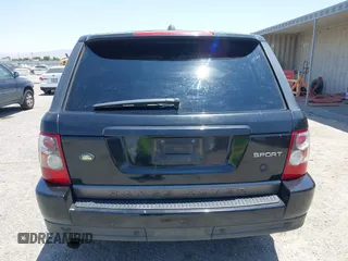 2008 Land Rover Range Rover Sport HSE with VIN SALSF25408A184613, listed as a IAAI auction lot 42582838 with 166,969 mi miles and . Bid and sale history available at DreamBid. Image 16.