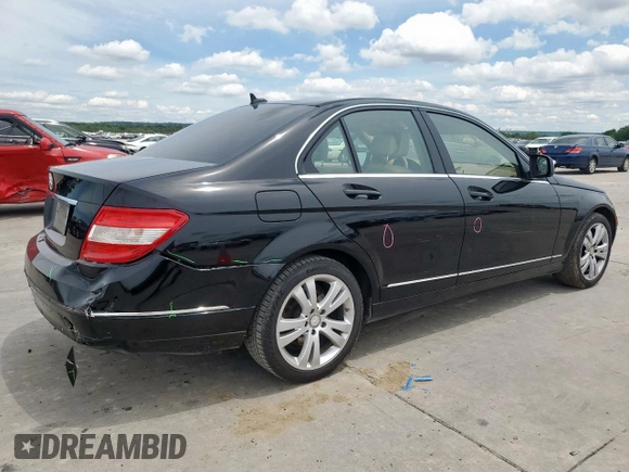 2008 Mercedes-Benz C 300 Sport z VIN WDDGF54X18R010552, wystawiony jako Copart lot #55725885 z przebiegiem 235 274 mil mil oraz Szkoda całkowita • Salvage title. Historia ofert i sprzedaży dostępna na DreamBid. Obrazek 3.