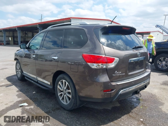 2015 Nissan Pathfinder SL with VIN 5N1AR2MNXFC689849, listed as a IAAI auction lot 42038551 with 165,019 mi miles and . Bid and sale history available at DreamBid. Image 3.