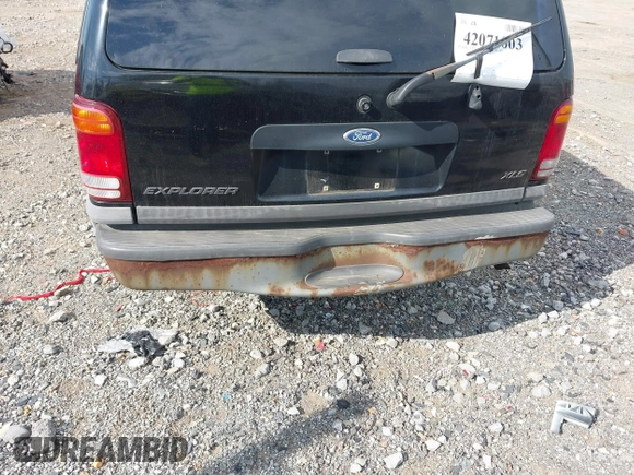 1999 Ford Explorer XL z VIN 1FMZU34X2XUA06174, wystawiony jako IAAI lot #42071003 z przebiegiem 126 220 mil mil oraz . Historia ofert i sprzedaży dostępna na DreamBid. Obrazek 6.