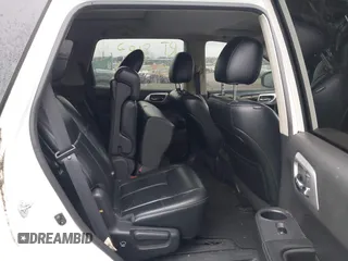 2016 Nissan Pathfinder Platinum with VIN 5N1AR2MM0GC618975, listed as a IAAI auction lot 41961002 with Not Provided miles. Bid and sale history available at carsss.com. Image 8.