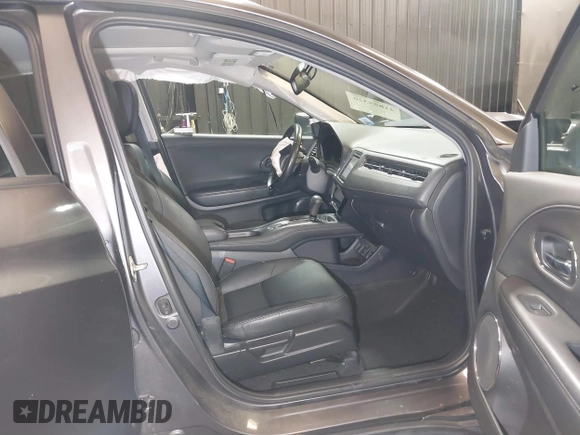 2018 Honda HR-V EX-L Navi with VIN 3CZRU6H70JM730208, listed as a IAAI auction lot 41855320 with 139,004 mi miles. Bid and sale history available at carsss.com. Image 5.