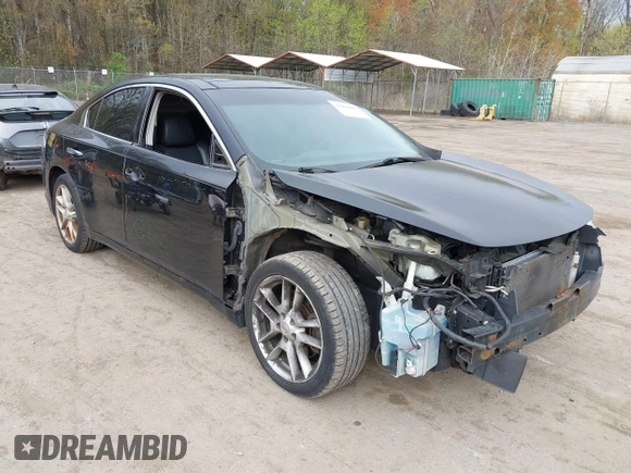 2010 Nissan Maxima 3.5 SV with VIN 1N4AA5AP9AC831089, listed as a IAAI auction lot 42004805 with 199,394 mi miles. Bid and sale history available at carsss.com. Image 1.