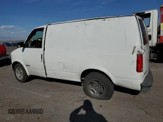 2004 Chevrolet Astro Cargo with VIN 1GCDM19X64B117667, listed as a Copart auction lot 75020134 with 265,143 mi miles and Salvage Title. Bid and sale history available at carsss.com. Image 2.