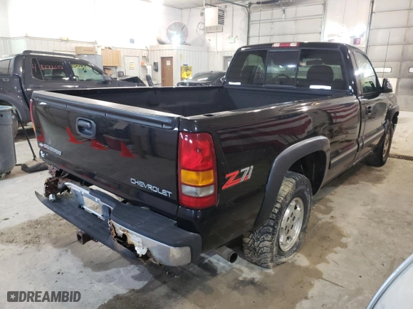 2000 Chevrolet Silverado 1500 LS with VIN 1GCEK14T1YE263459, listed as a Copart auction lot 48851852 with 146,246 mi miles and Salvage Title. Bid and sale history available at carsss.com. Image 4.