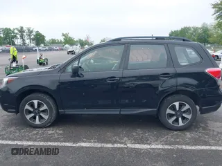 2017 Subaru Forester z VIN JF2SJABC4HH504195, wystawiony jako IAAI lot #42263305 z przebiegiem 120 877 mil mil oraz . Historia ofert i sprzedaży dostępna na DreamBid. Obrazek 14.