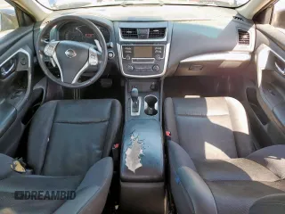 2017 Nissan Altima SR with VIN 1N4AL3AP0HN307603, listed as a Copart auction lot 48777215 with 129,787 mi miles and Non Repairable. Bid and sale history available at DreamBid. Image 8.