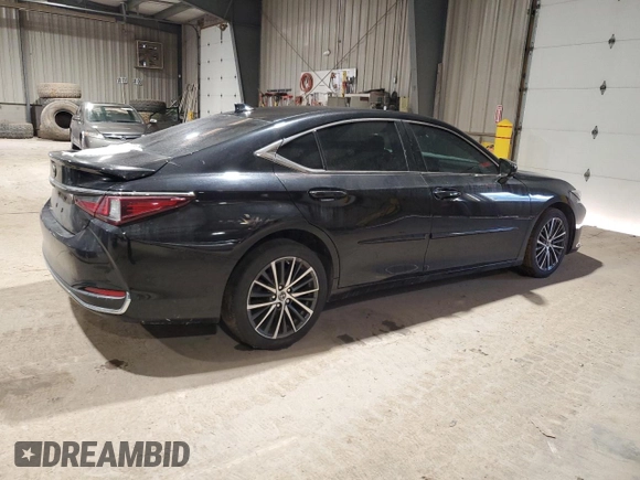 2022 Lexus ES 250 with VIN 58AD11D15NU009398, listed as a Copart auction lot 41675595 with 92,299 mi miles and Salvage title. Bid and sale history available at DreamBid. Image 3.