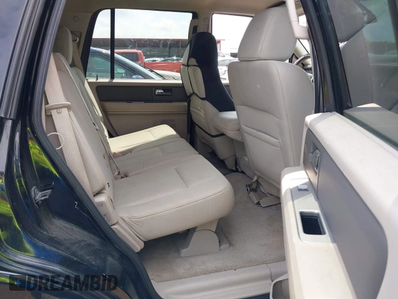 2008 Ford Expedition SSV with VIN 1FMFU16598LA82839, listed as a IAAI auction lot 39646505 with 282,187 mi miles and . Bid and sale history available at DreamBid. Image 8.
