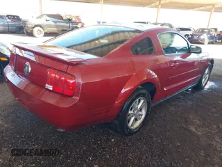 2008 Ford Mustang Deluxe with VIN 1ZVHT80N785179881, listed as a IAAI auction lot 42058845 with 154,385 mi miles. Bid and sale history available at carsss.com. Image 4.