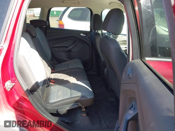2013 Ford Escape SE with VIN 1FMCU9GX3DUD18357, listed as a IAAI auction lot 42104443 with 175,391 mi miles. Bid and sale history available at carsss.com. Image 8.