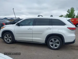 2016 Toyota Highlander Limited with VIN 5TDDKRFHXGS269529, listed as a IAAI auction lot 42365574 with 108,241 mi miles and . Bid and sale history available at DreamBid. Image 14.