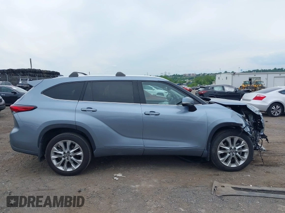 2023 Toyota Highlander L with VIN 5TDKDRBH7PS014618, listed as a IAAI auction lot 42363989 with 39,142 mi miles and . Bid and sale history available at DreamBid. Image 14.