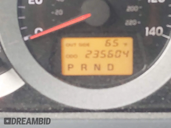 2008 Toyota RAV4 with VIN JTMZD33V486060859, listed as a IAAI auction lot 42061575 with 235,604 mi miles. Bid and sale history available at carsss.com. Image 15.