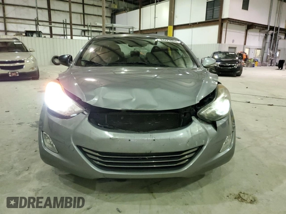 2013 Hyundai Elantra GLS z VIN KMHDH4AEXDU919512, wystawiony jako Copart lot #84223604 z przebiegiem 118 391 mil mil oraz Szkoda całkowita • Salvage title. Historia ofert i sprzedaży dostępna na DreamBid. Obrazek 5.