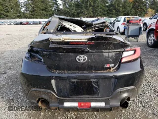 2024 Toyota GR86 Premium with VIN JF1ZNBE15R8756322, listed as a Copart auction lot 80148484 with 0 mi miles and Salvage Title. Bid and sale history available at carsss.com. Image 6.