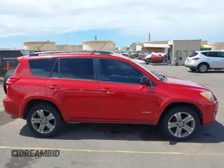 2010 Toyota RAV4 Sport with VIN JTMWF4DV9A5015896, listed as a IAAI auction lot 42224892 with 170,864 mi miles and . Bid and sale history available at DreamBid. Image 13.