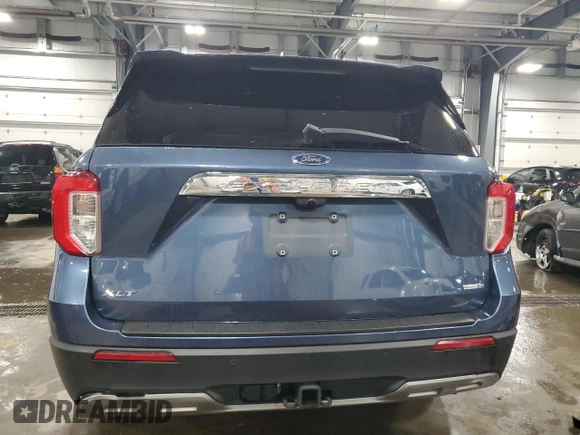 2020 Ford Explorer XLT with VIN 1FMSK8DH8LGA92497, listed as a Copart auction lot 53530385 with 82,241 mi miles and Salvage Title. Bid and sale history available at carsss.com. Image 6.
