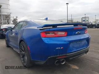 2018 Chevrolet Camaro ZL1 with VIN 1G1FK1R6XJ0122327, listed as a IAAI auction lot 41539334 with 26,178 mi miles and . Bid and sale history available at DreamBid. Image 6.