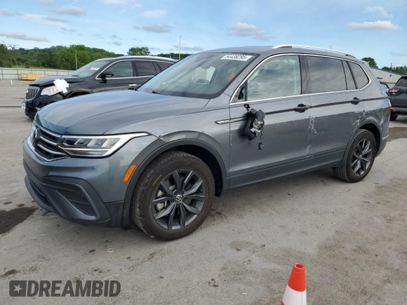 2022 Volkswagen Tiguan SE with VIN 3VV3B7AX9NM167961, listed as a Copart auction lot 54438295 with 47,054 mi miles and Salvage title. Bid and sale history available at DreamBid. Image 1.