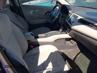 2017 Honda HR-V LX with VIN 3CZRU6H33HM703530, listed as a IAAI auction lot 41858760 with 165,239 mi miles. Bid and sale history available at carsss.com. Image 5.