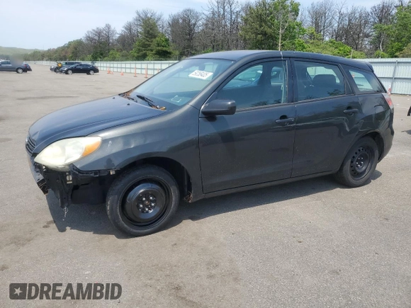 2006 Toyota Matrix STD z VIN 2T1KR32EX6C585709, wystawiony jako Copart lot #59258405 z przebiegiem 126 970 mil mil oraz Szkoda całkowita • Salvage title. Historia ofert i sprzedaży dostępna na DreamBid. Obrazek 1.