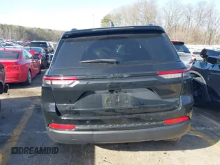 2024 Jeep Grand Cherokee Laredo X with VIN 1C4RJGAG7RC142320, listed as a IAAI auction lot 41709639 with 30,336 mi miles and . Bid and sale history available at DreamBid. Image 16.