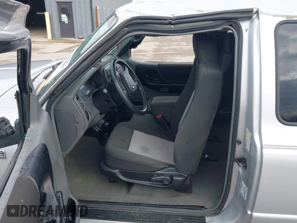 2008 Ford Ranger XL with VIN 1FTYR14D78PA95509, listed as a IAAI auction lot 41719889 with 143,808 mi miles. Bid and sale history available at carsss.com. Image 5.
