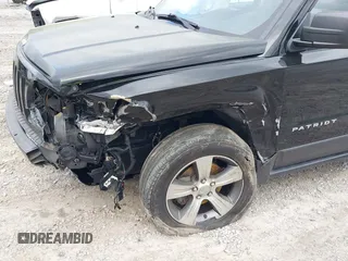 2017 Jeep Patriot High Altitude with VIN 1C4NJRFBXHD196064, listed as a IAAI auction lot 41912803 with 145,823 mi miles. Bid and sale history available at carsss.com. Image 6.