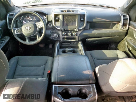 2022 Ram 1500 Big Horn z VIN 1C6SRFFT5NN310309, wystawiony jako Copart lot #60002185 z przebiegiem 69 475 mil mil oraz Czysty tytuł • Clean title. Historia ofert i sprzedaży dostępna na DreamBid. Obrazek 8.