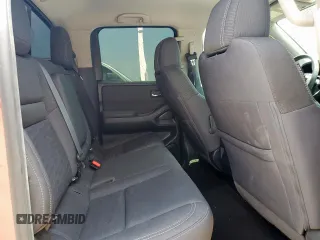 2022 Nissan Frontier Pro-4X with VIN 1N6ED1EK4NN627379, listed as a Copart auction lot 59880425 with 40,580 mi miles and Salvage title. Bid and sale history available at DreamBid. Image 10.