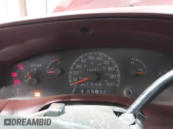 1998 Ford F-150 с VIN 2FTZF1826WCA72551, выставлен на аукционе IAAI как лот 42507399 с пробегом 200 692 миль миль и . История ставок и продаж доступна на DreamBid. Изображение 18.