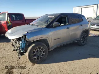 2019 Jeep Compass Trailhawk with VIN 3C4NJDDB8KT748104, listed as a Copart auction lot 87059844 with 112,934 mi miles and Salvage Title. Bid and sale history available at carsss.com. Image 1.
