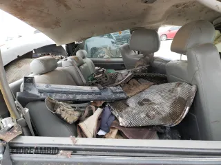 2005 GMC Sierra Denali z VIN 2GTEK63N451120566, wystawiony jako Copart lot #69477131 z przebiegiem Nie podano mil oraz Szkody całkowita. Historia ofert i sprzedaży dostępna na DreamBid. Obrazek 6.